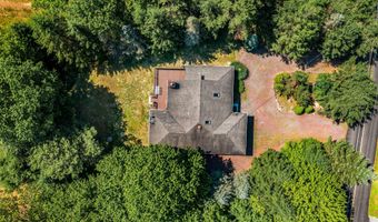 28 Penn Forest Trl, Albrightsville, PA 18210
