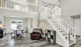 7589 Fox Tail Cir, Avon, IN 46123