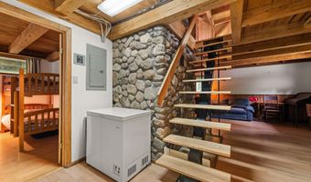 269 Knowles Hill Rd, Alexandria, NH 03222