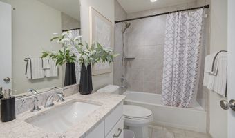 2822 Purley Ave, Ann Arbor, MI 48105