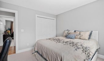 21 Huntington Ridge Rd, Bedford, NH 03110
