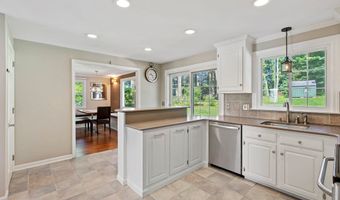 25 Copplestone Rd, Avon, CT 06001