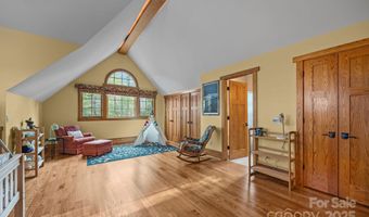 47 Cedar Hill Dr, Asheville, NC 28803