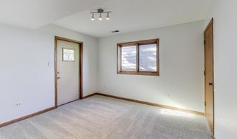 11242 S Avon Ave, Alsip, IL 60803