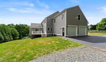 14 Longbrook Dr, Cumberland, RI 02864