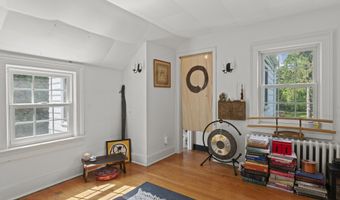 341 Chapel Hill Rd, Atlantic Highlands, NJ 07716