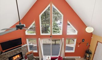 82 Timberlane Dr, Albrightsville, PA 18210