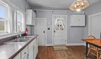 13330 Lodore Rd, Amelia, VA 23002