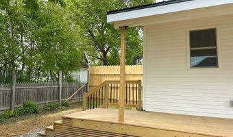 70 Pearl St, Bangor, ME 04401