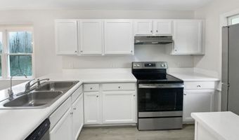 448 Chinaberry Ln, Angier, NC 27501