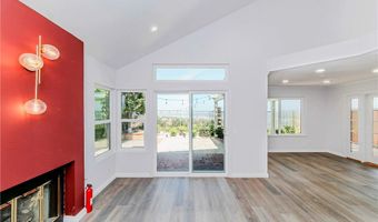 6117 E Garnet Cir, Anaheim, CA 92807