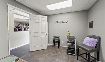 909 911 Milton Rd, Alton, IL 62002
