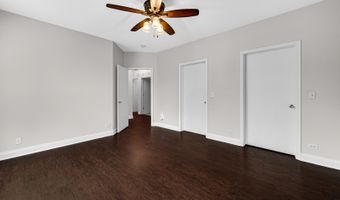 10 Millbrook Ct, Algonquin, IL 60102