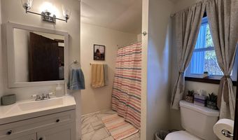 182 Claremont Dr, Albrightsville, PA 18210