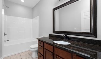 331 Scio Village Ct 279, Ann Arbor, MI 48103