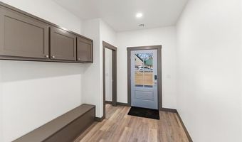 205 Lindsey Ave, Adair, OK 74330