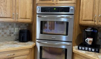 403 NE 22nd Ave, Aberdeen, SD 57401