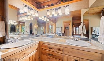 1062 Johnny Martinez Trl, Bozeman, MT 59715