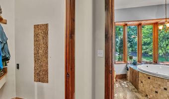 18549 Landridge Way, Abingdon, VA 24211