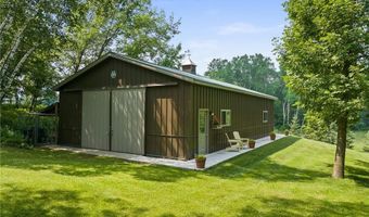 615 Woodsmen Dr NE, Alexandria, MN 56308