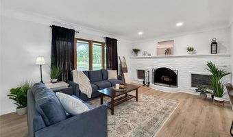 6785 NW 10th St, Des Moines, IA 50313