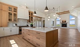 16908 Long Meadow Dr, Caldwell, ID 83607