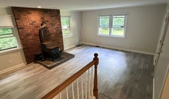 39 Gilead Rd, Andover, CT 06232