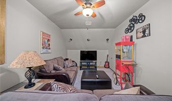 1323 Hilltop Dr, Alma, AR 72921