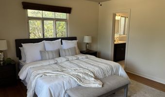 922 AVENIDA DEL SOL NE, Albuquerque, NM 87110