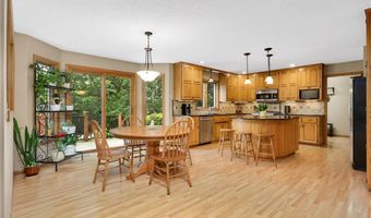 13445 Georgia Cir, Apple Valley, MN 55124