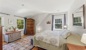 434 N Quidnessett Rd, North Kingstown, RI 02852