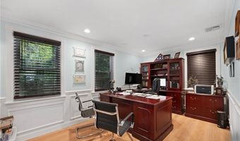 15 Thomas St, North Providence, RI 02911