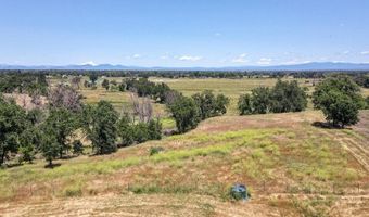 Deschutes Road, Anderson, CA 96007