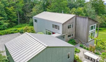 103 Long View Dr, Becket, MA 01223