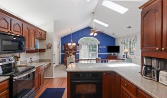 7131 MURRAY Ln, Annandale, VA 22003