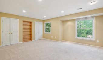 10900 BELLS RIDGE Dr, Potomac, MD 20854