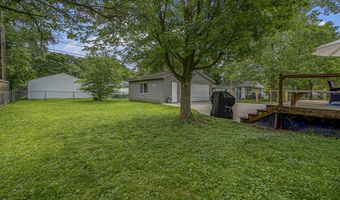 646 Dellwood Dr, Ann Arbor, MI 48103