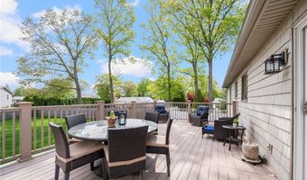 7 Robins Way, North Providence, RI 02904