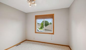 13820 Sycamore St NW, Andover, MN 55304