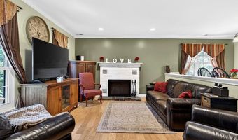 45 Winchester Ct, Aberdeen, NJ 07747