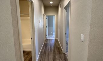 576 Country Hollow Dr, Fernley, NV 89408