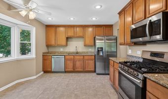 908 S Arlington Heights Rd, Arlington Heights, IL 60005