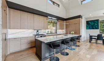 427 WHISPERING PINES Cir, Blue River, CO 80424