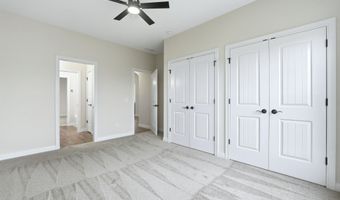 2213 Golfview Dr, Auburn, IN 46706