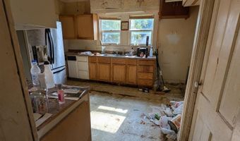 910 2nd Ave, Ackley, IA 50601