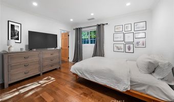 16206 Morrison St, Encino, CA 91436