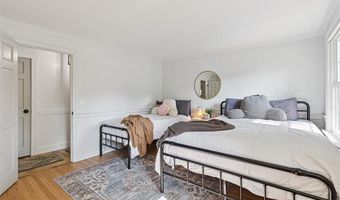 15 Birchwood Dr, Cumberland, RI 02864