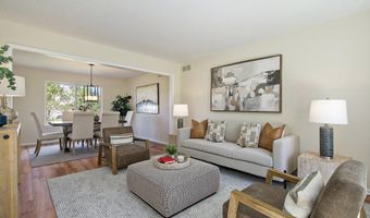 5776 Cedar Ridge Dr, Ann Arbor, MI 48103