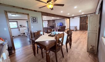 621 Hwy 62 W, Ash Flat, AR 72513