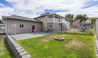1104 Leslie Ln, Benton City, WA 99320